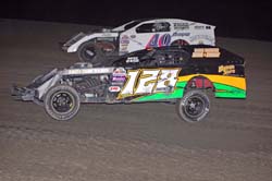 2011 M 128 JAMIE TRAUTNER 923A