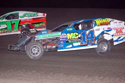 2011 M 14 ERIC EDWARDS 923