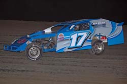 2011 M 17 TOMMY LEE 923