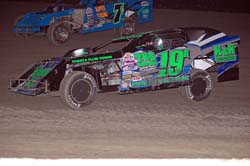 2011 M 19 ROSS ROMDALVIK 923