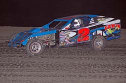 2011 MW 2 LYN LAMB 923