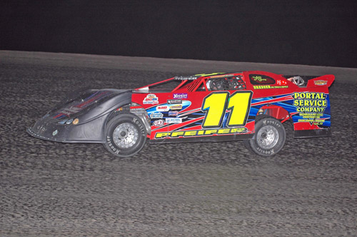2011 A 11 STEVEN PFEIFER 924A