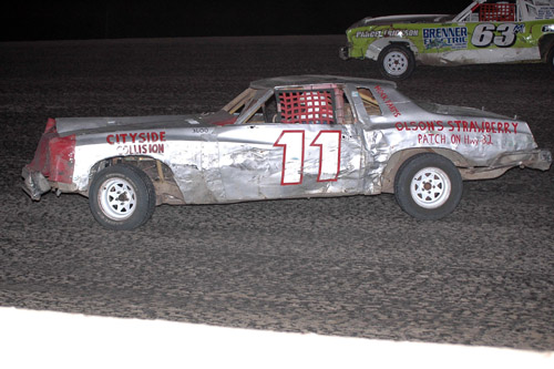 2011 B 11 TYLER PFAFF 924