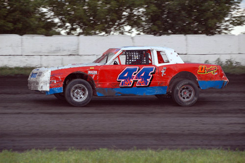 2011 B 44 JEREMY GRINAGER 819