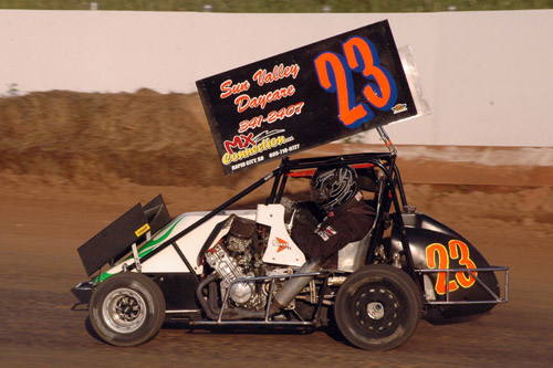 2011 MINI 23 DOUG McINTOSH 618A
