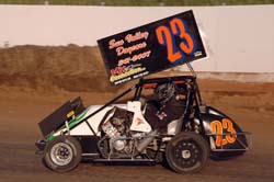 2011 MINI 23 DOUG McINTOSH 618A