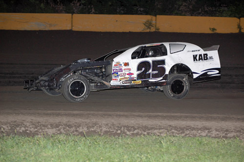2011 M 25 KENT WILLMS 818