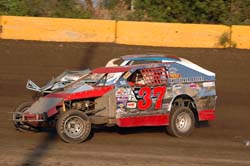 2011 M4 37 DEAN LARSON 818A