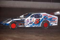 2011 MW 5 SCOTT TYRRELL 63