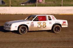 2011 ST 38 LONNY BROWN 63A