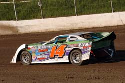 2011 X SS WADE'S SHORT NIGHT 63