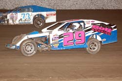 2011 MW 29 GRANT BOLT 71