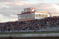2011 XX CROWD SCENE 71