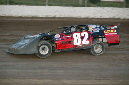 2011 A 82 JOHN BEY 78