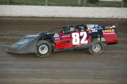 2011 A 82 JOHN BEY 78