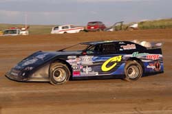 2011 LL 4 TOBY SMITH 625C