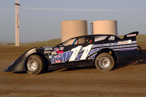 2011 LL 11 DANNY DWYER 79