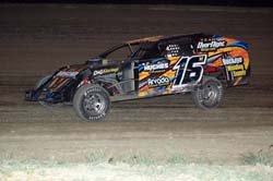 2011 M 16 MATT BRACK 79