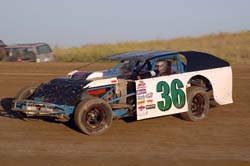 2011 MW 36 ERIC SLOCUM 79A