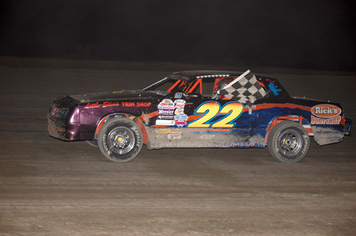 2012 X ST A REALLY AWFUL SHOT OF TROY WITH THE FLAG 825