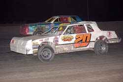 2012 X ST BARNHARDT MAKES A MOVE FOR THE LEAD 825
