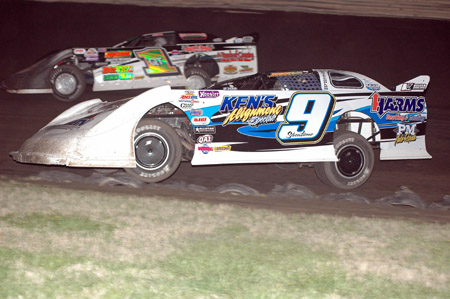 2012 A 9 KENT ARMENT 421
