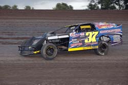 2012 M 37 SCOTT WARD 84A
