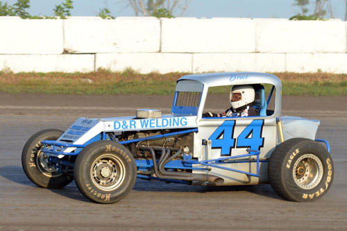 2012 V 44 BRUCE LUND 76