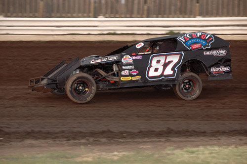 2012 M 87 CURT LUND 912