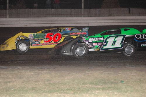 2012 X A GETTING SERIOUS AT THE FRONT 915
