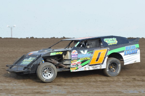 2013 M 0 BRENT URBAN 76A.jpg