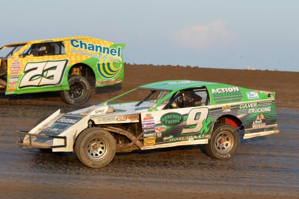 2013 M 9 NICK WRANEK 76.jpg