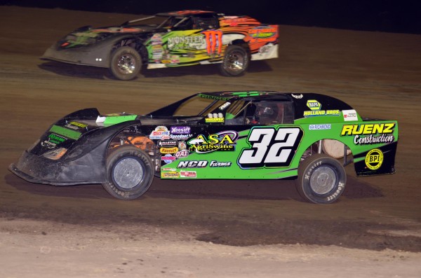 2013 SS 32 LEVI DINGER 830.jpg