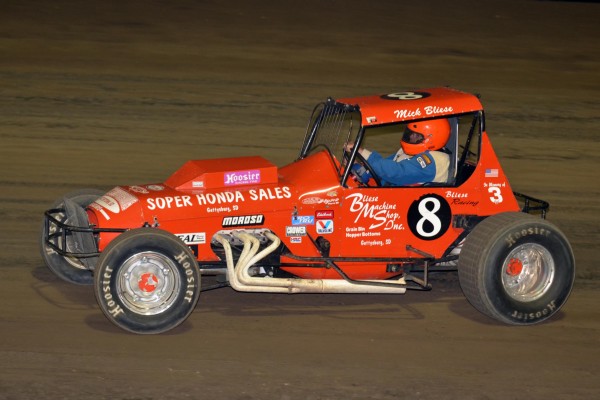 2013 V 8 MICK BLIESE 830A.jpg