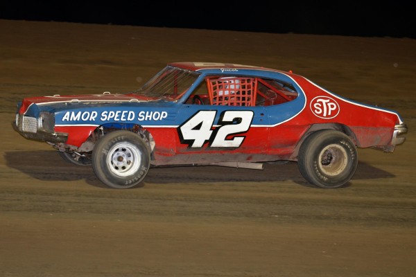 2013 V 42 JAKE HOLMBERG 830.jpg