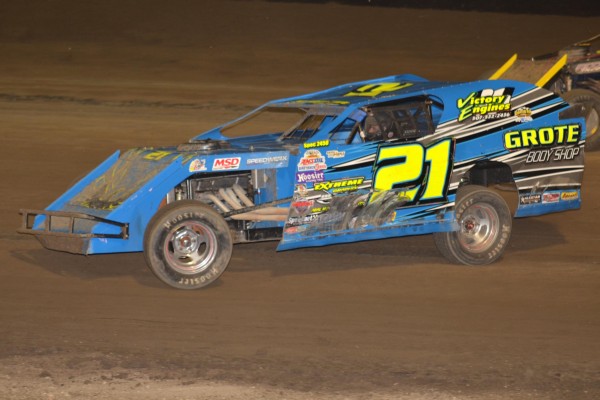 2013 M 21 SCOTT BENDER 830.jpg