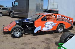2013 MW 3 LYNDON BOLT 428