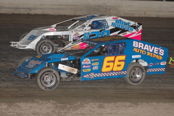 2013 X MW BRAVE VS BOLT 623.jpg