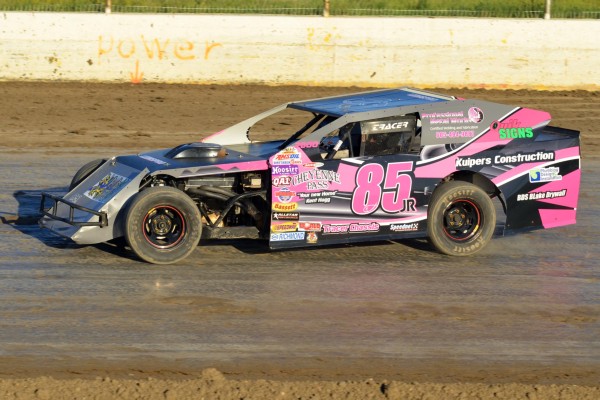 2013 MW 85 SHAWN PUDWILL 623.jpg