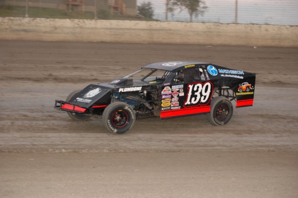 2013 MW 139 RYAN FEATHERSTONE 712A.jpg