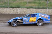 2013 MW 66 MARK BRAVE 811.jpg