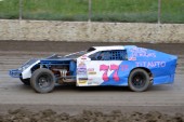 2013 MW 77 NICK KIRCHHEVEL 811.jpg