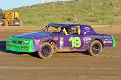 2013 B 19 TERRY PLUMB 615C