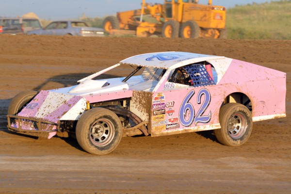 2013 MW 62 KIM HORN 713A.jpg