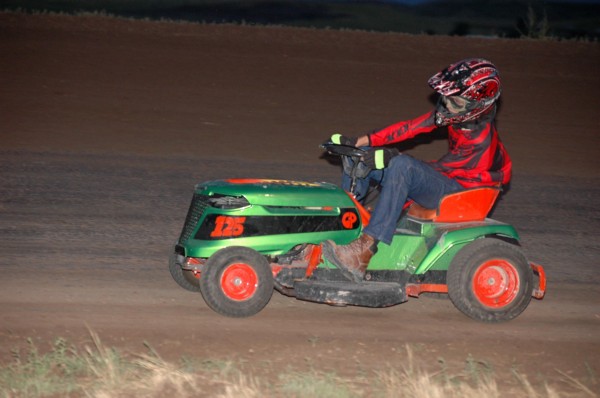 2013 LAWN 125.JPG