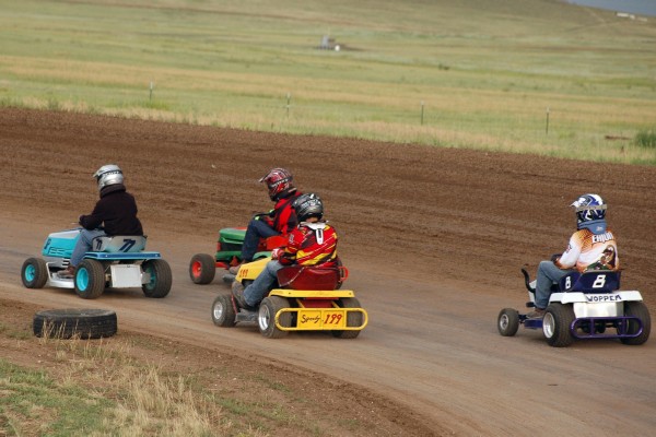 2013 LAWNMOWERS 89A.JPG