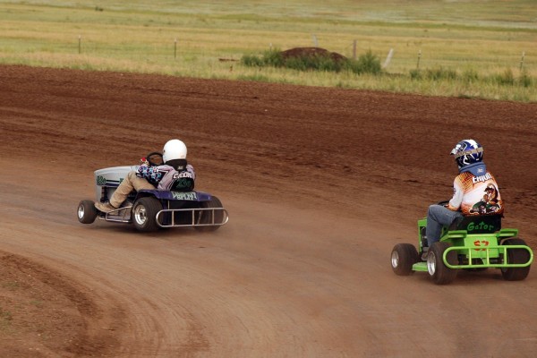 2013 LAWNMOWERS 89B.JPG