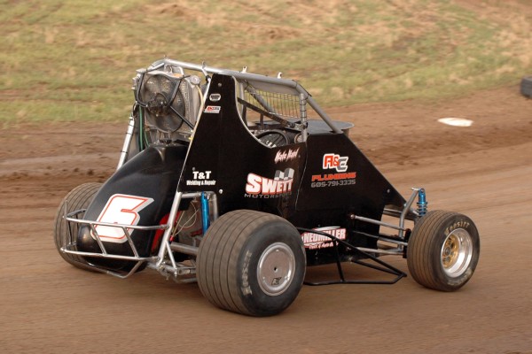 2013 MINI 6 NATE HAND 89B.JPG