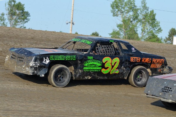 2013 B 32 LINDSEY HANSEN 74.jpg