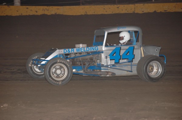 2013 V 44 BRUCE LUND 728B.jpg